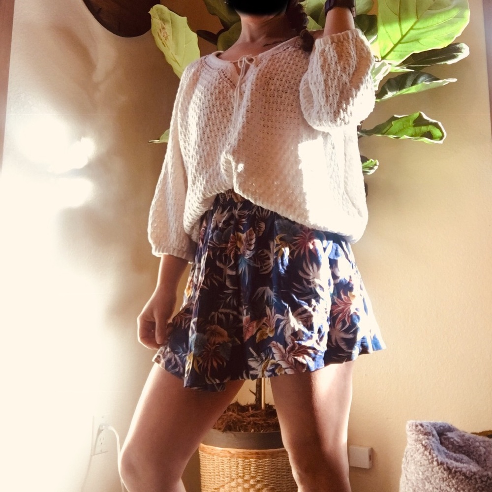 Shirt - Picture 4 of 4
